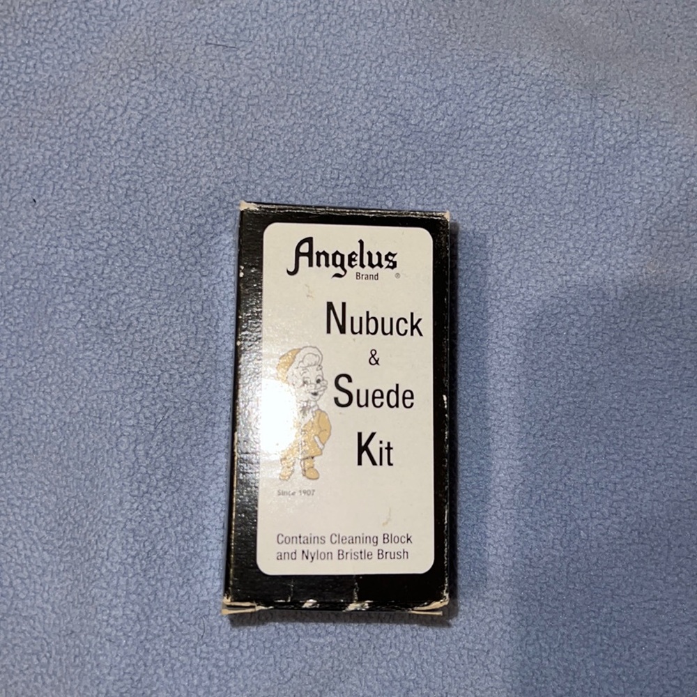 Angelus Nubuck and Suede Kit for shoes